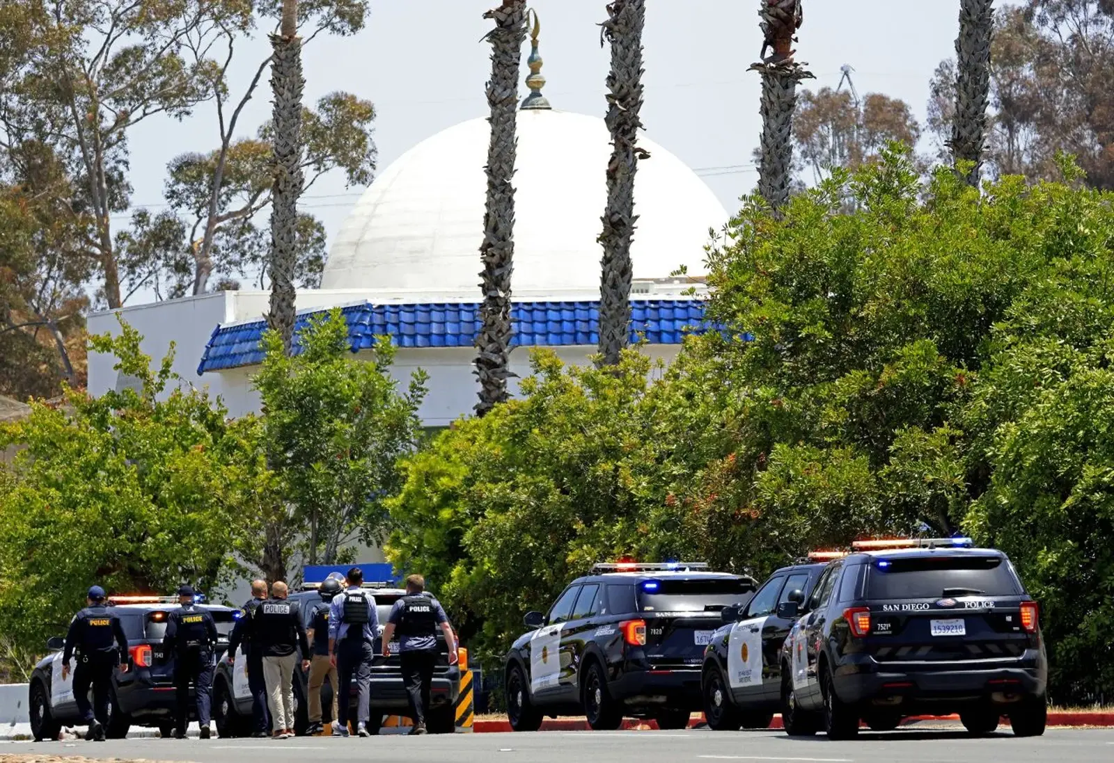 Drei Tote nahe dem Islamischen Zentrum von San Diego; einer der Verdächtigen war Online-Schüler